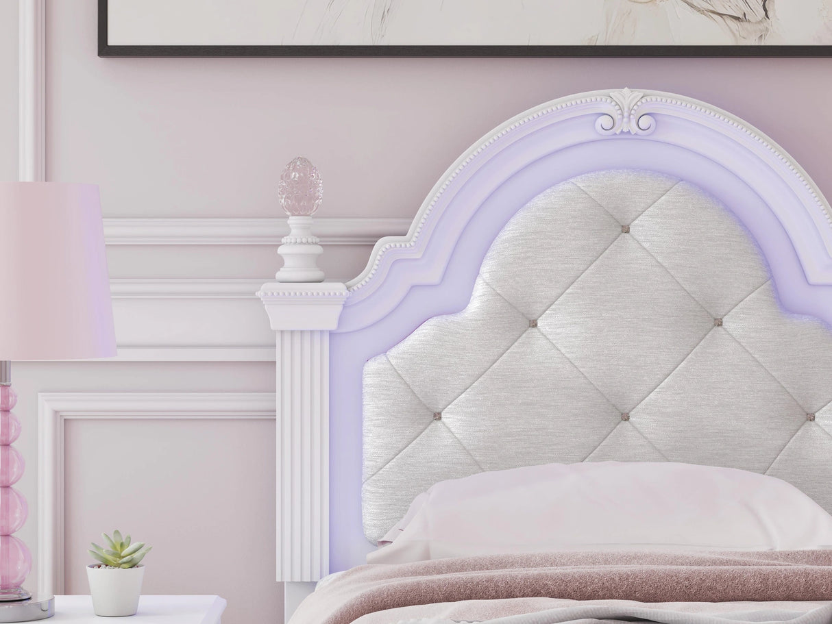 Kozlani Upholstered Bed
