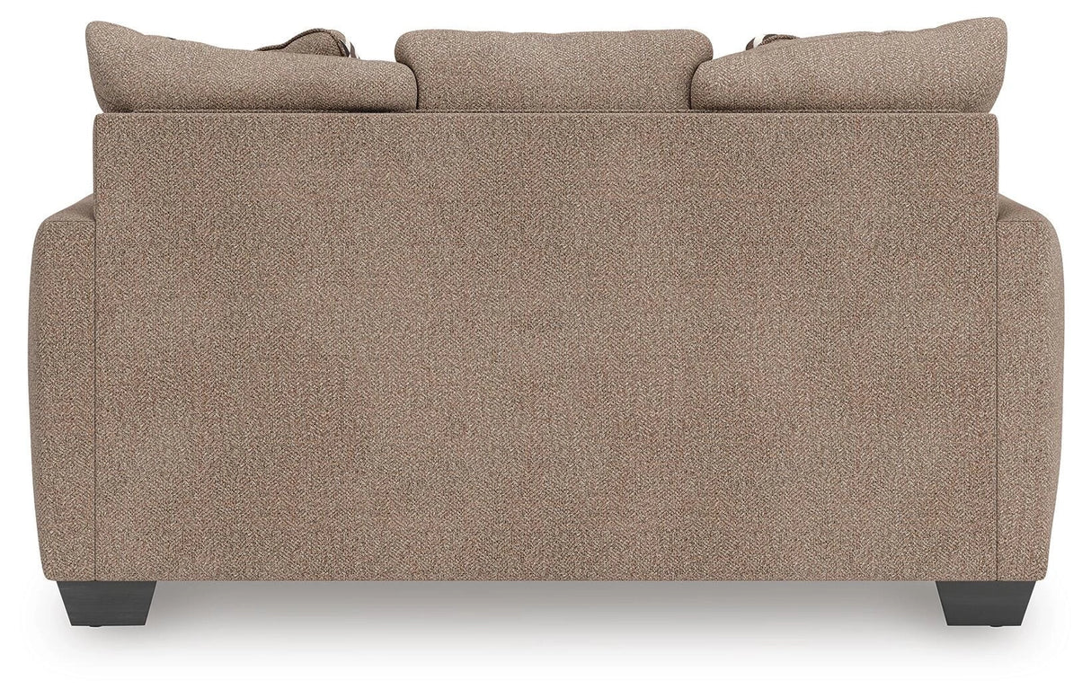 Triston-Peaks Loveseat