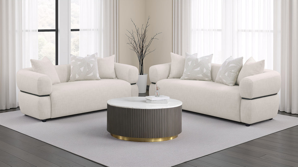 Jeanette Loveseat