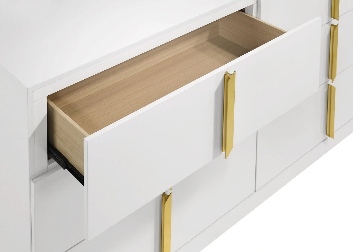 Ines Dresser