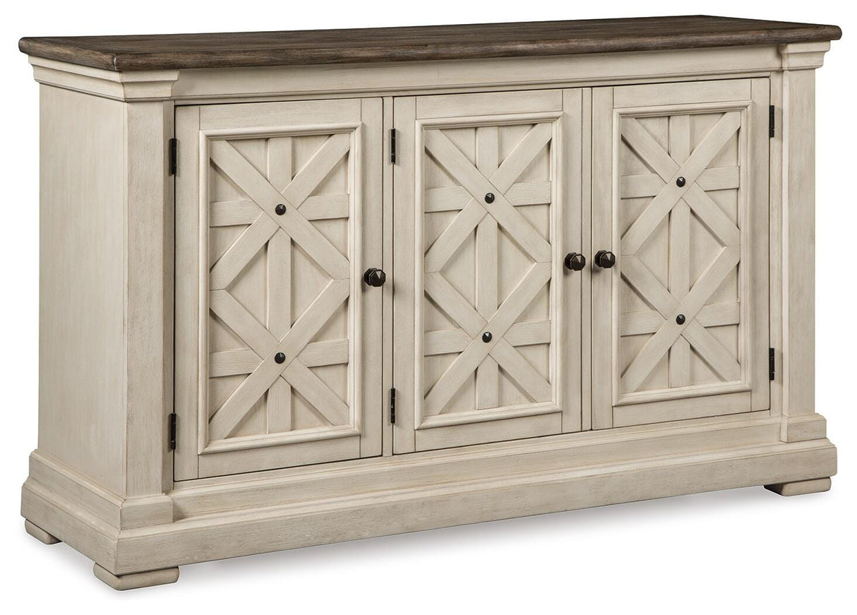 Bolanburg Dining Set