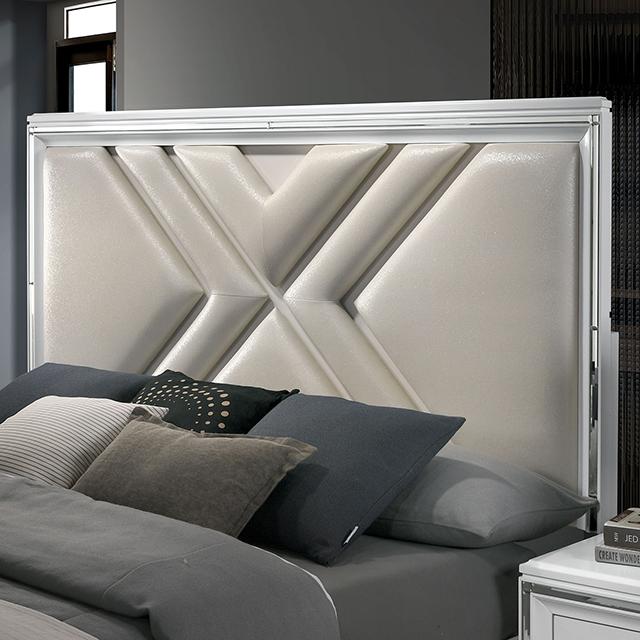 Emmeline Bed Silver & White