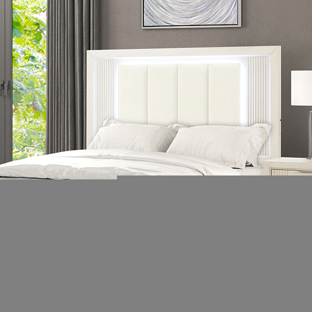 Isadore E.King & Queen Bed