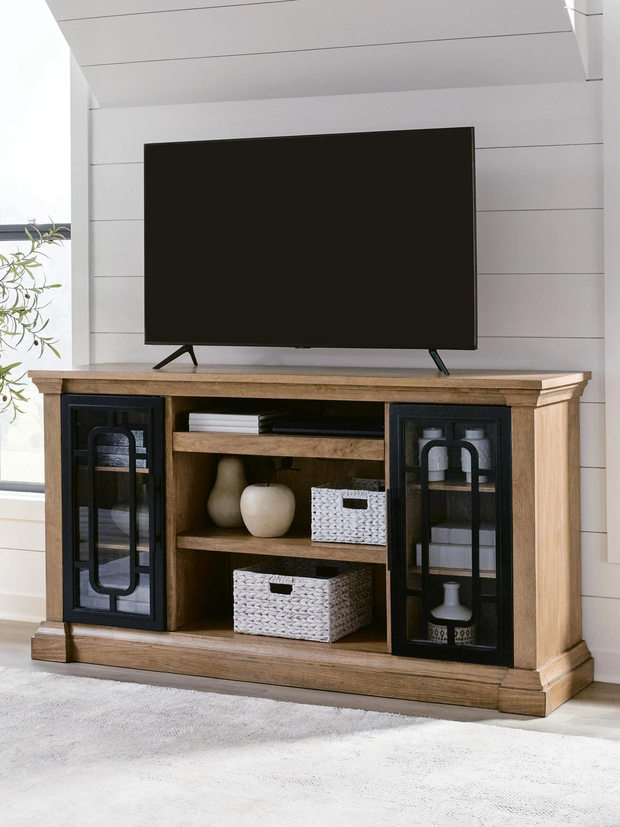 Wittenmyer Entertainment Center