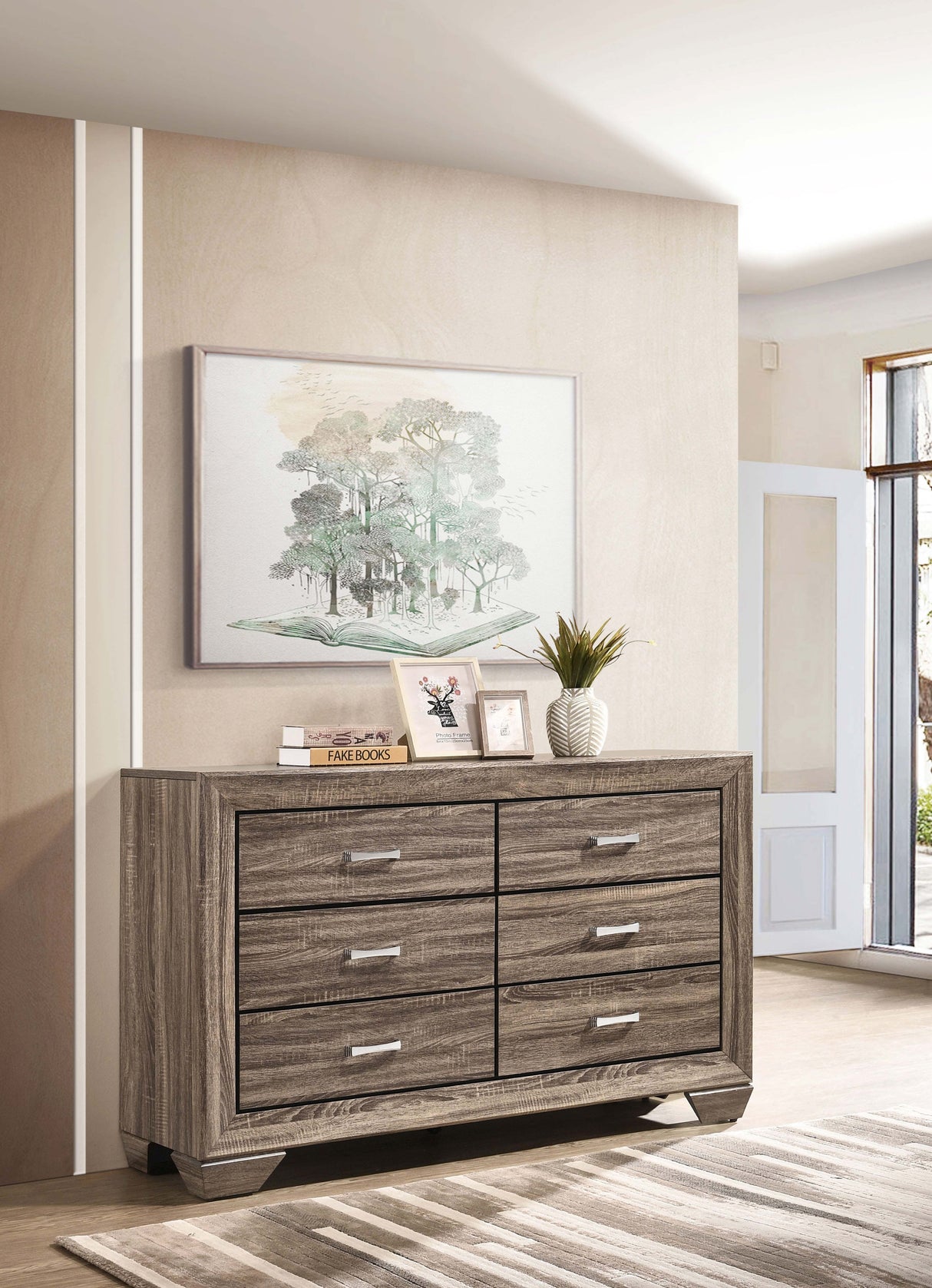 Kauffman Dresser