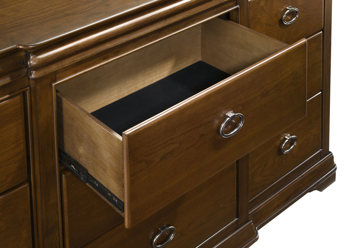 Garland Dresser