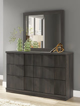Shaehartin Dresser