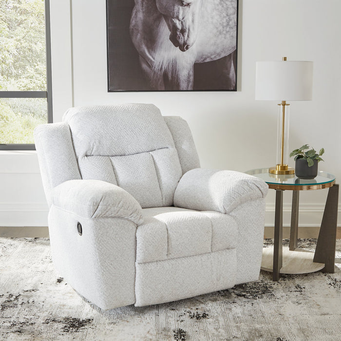 Frohn Recliner - M&M Furniture (CA)