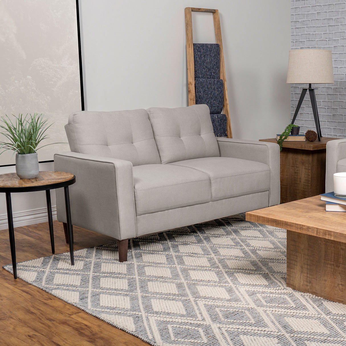 Bowen Loveseat