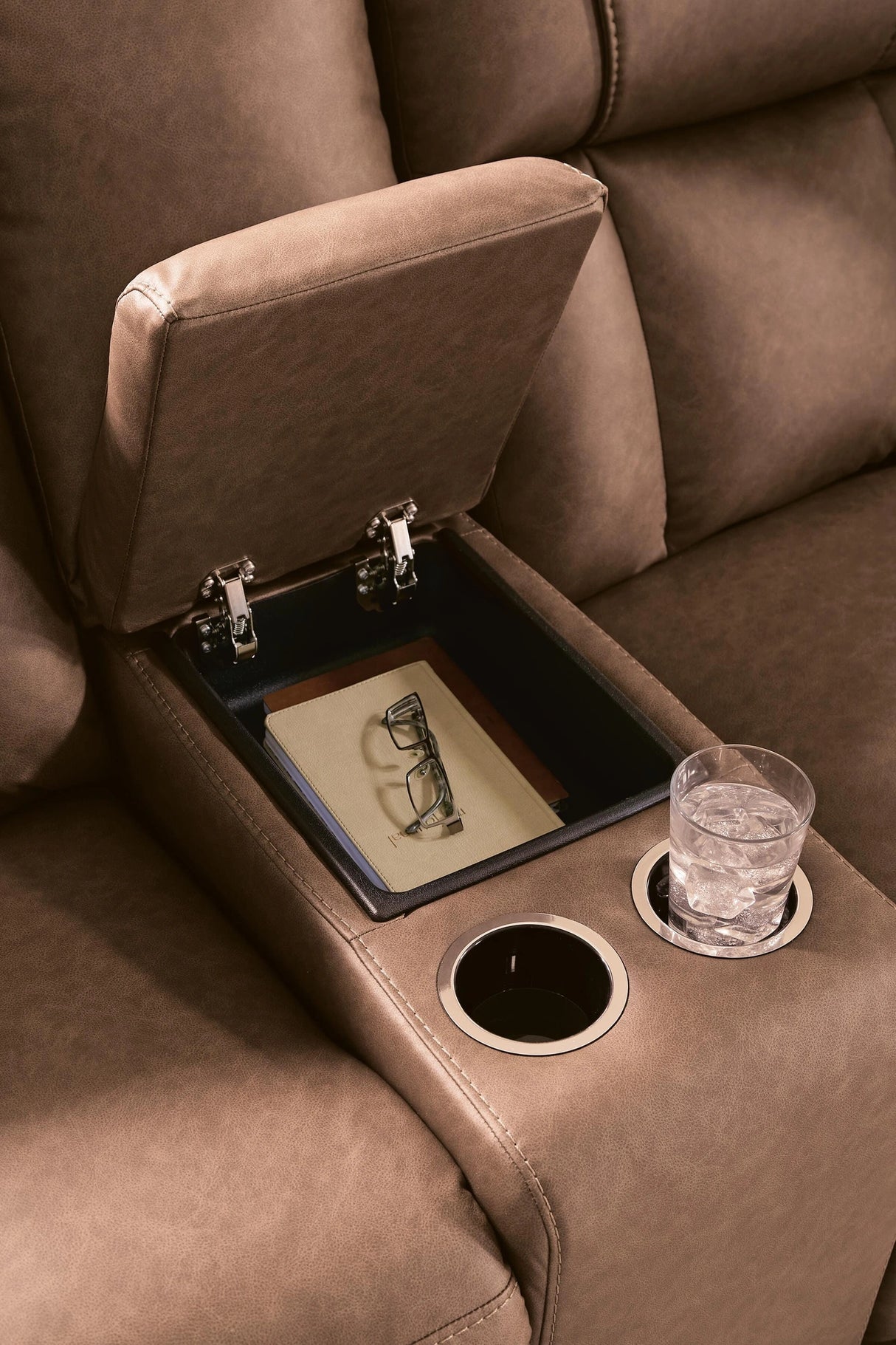 Mackmenville Living Room Set