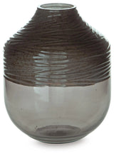 Harpwick Vase