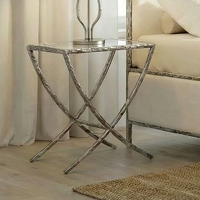 Vilna Side Table