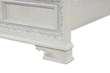 Stella Mia 4 Pc 5 Pc Queen Bedroom Set White