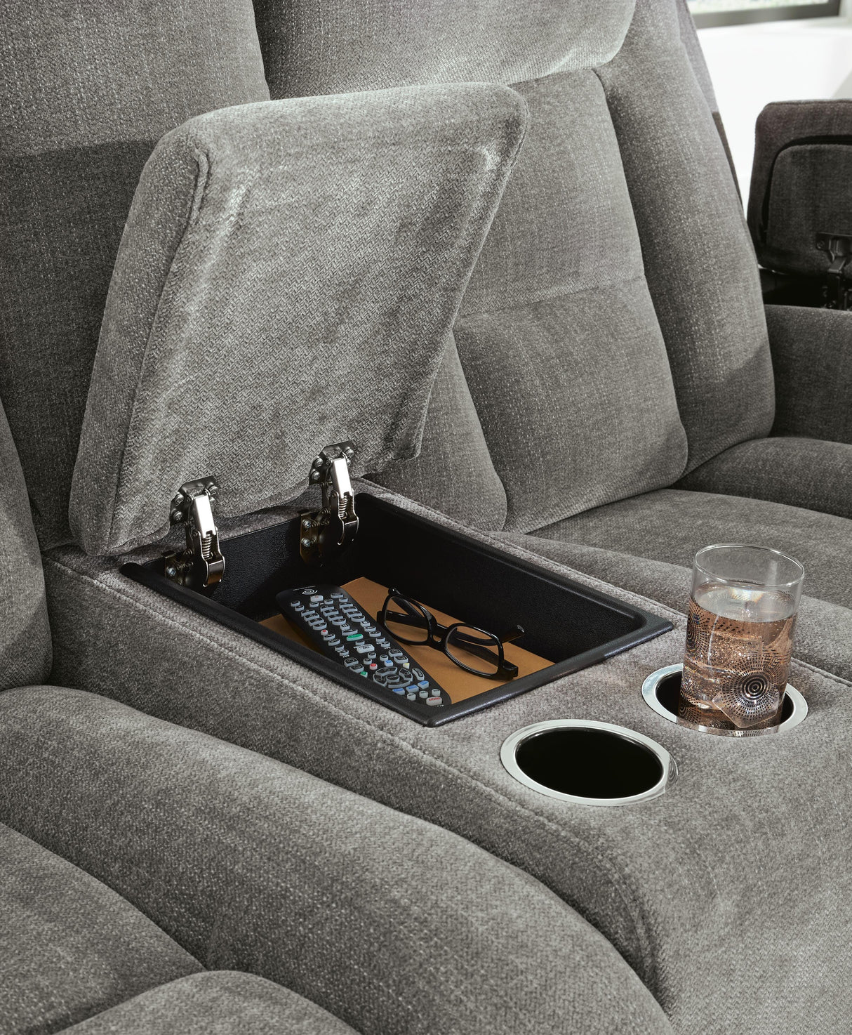 Mixed Motion Loveseat