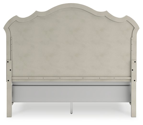Arlendyne Upholstered Bed