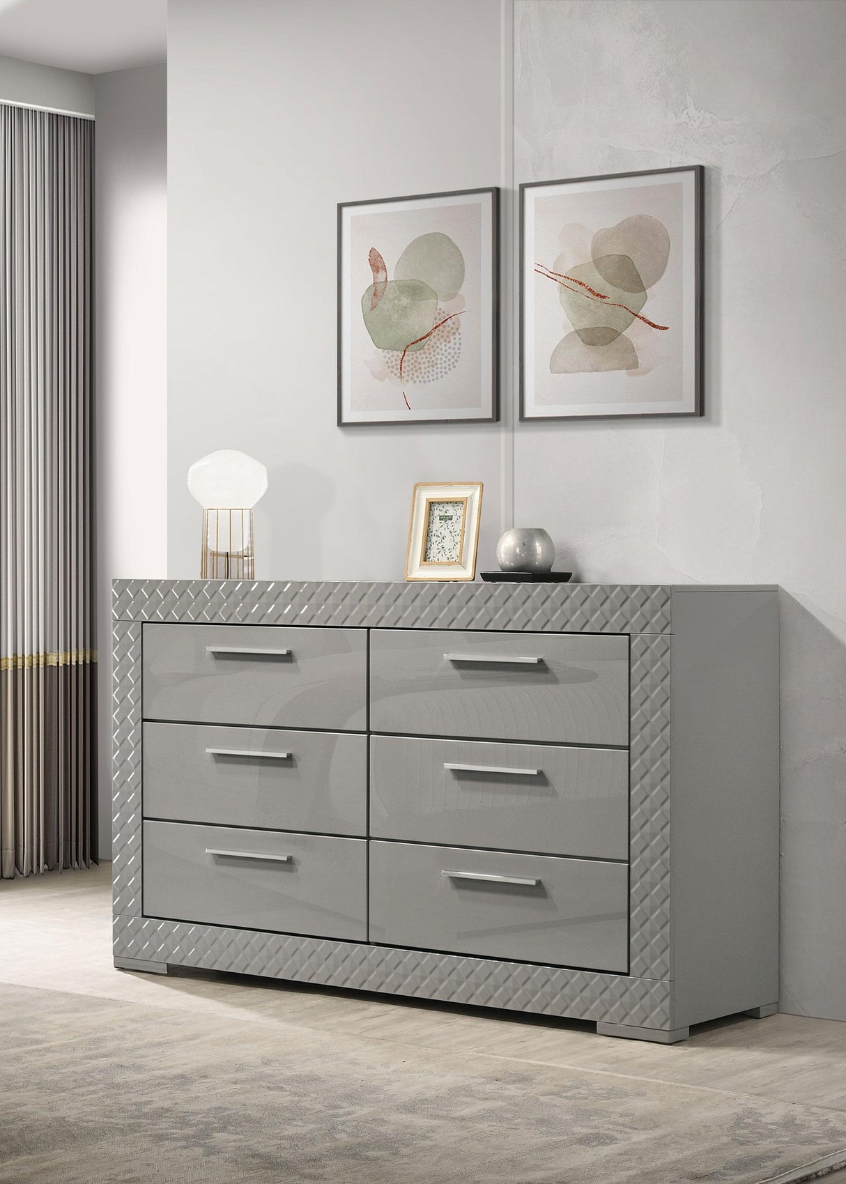 Ives Dresser