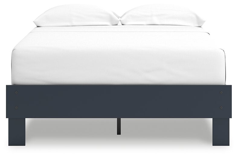 Simmenfort Bed - M&M Furniture (CA)