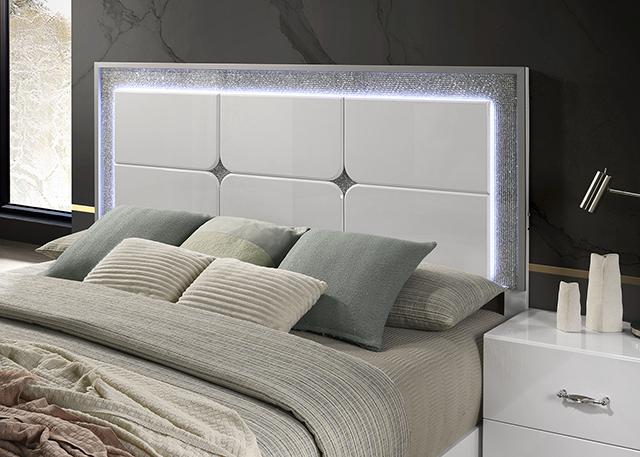 Stoholm E.King & Queen Bed