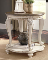 Realyn Table Set