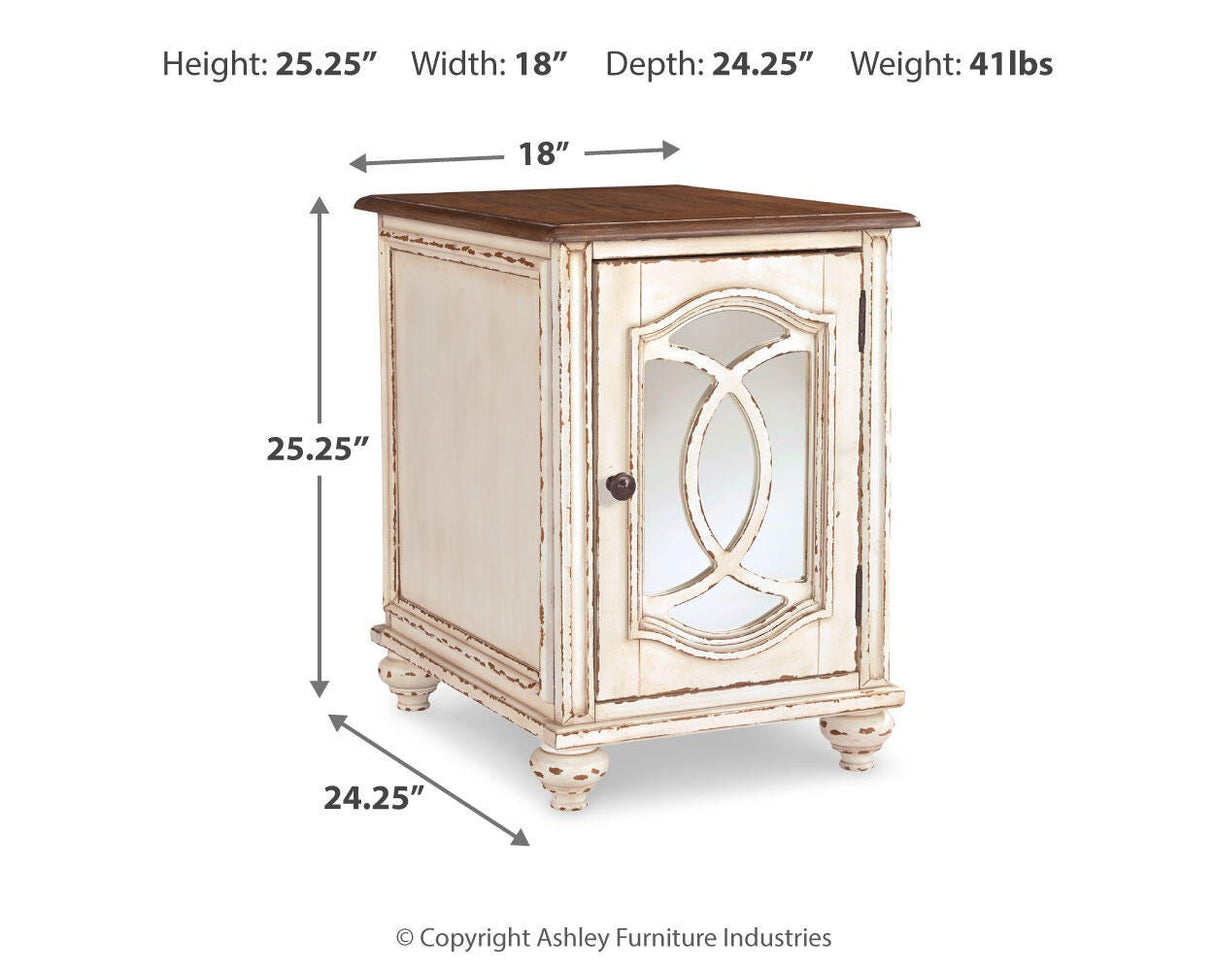 Realyn End Table Set