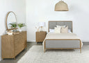 Arini Bedroom Set