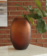 Embersen Vase