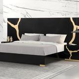 Goldsberg Bed w/ Wall Panels