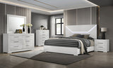 Whitby E.King & Queen Bed