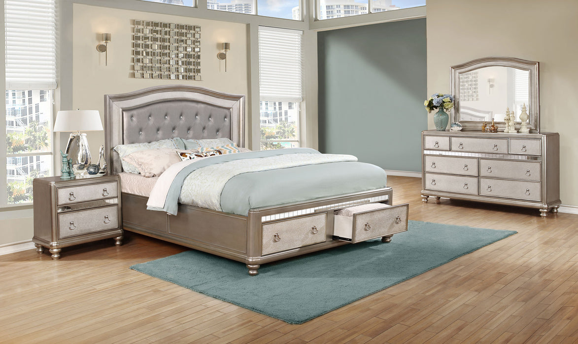 Bling Game 4-piece Eastern King Bedroom Set Platinum