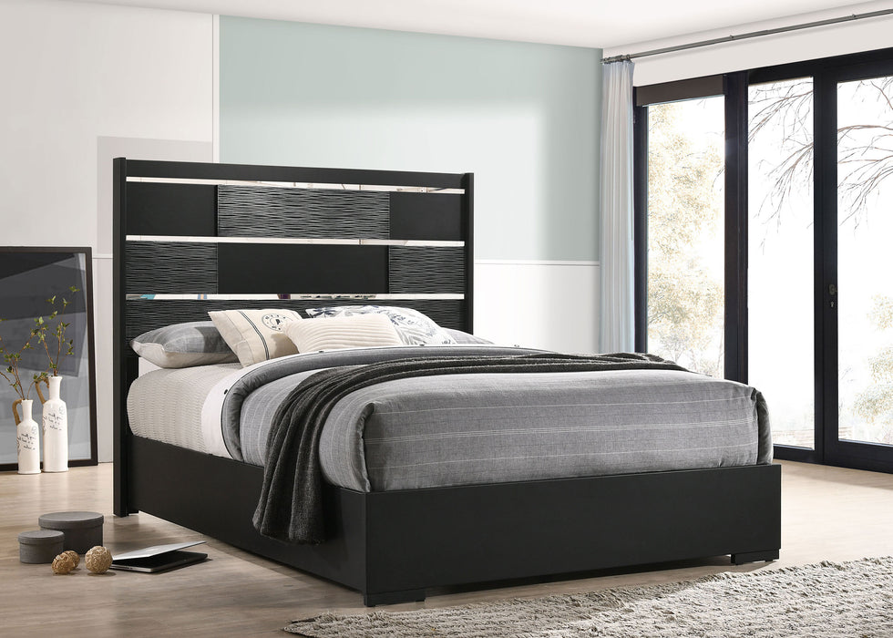 Blacktoft Wood Queen Panel Bed Black