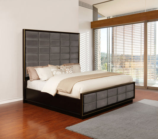 Durango Wood California King Panel Bed Smoked Peppercorn