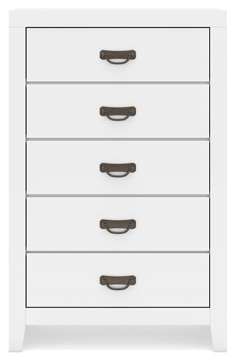 Binterglen Full Panel Bed with Mirrored Dresser, Chest and 2 Nightstands