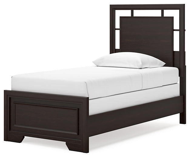 Covetown Twin Panel Bed with Dresser