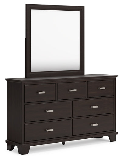 Covetown Queen Panel Bed with Mirrored Dresser