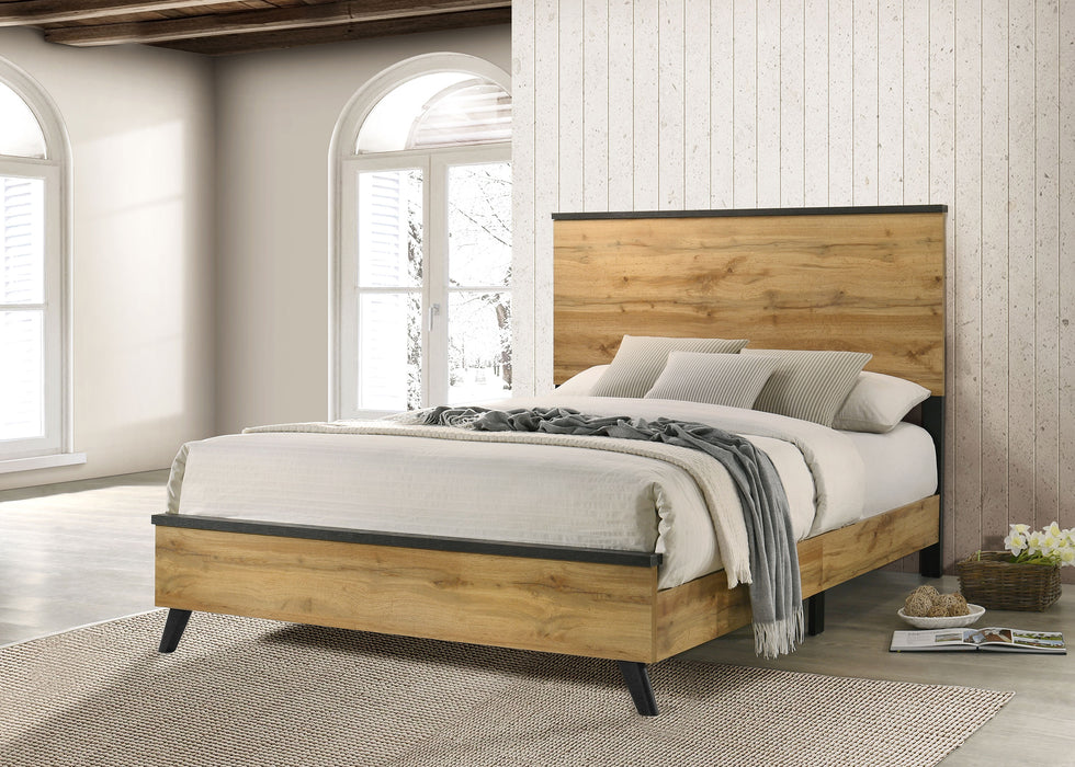 Kaywood 51-inch Eastern King Panel Bed Natural Pine