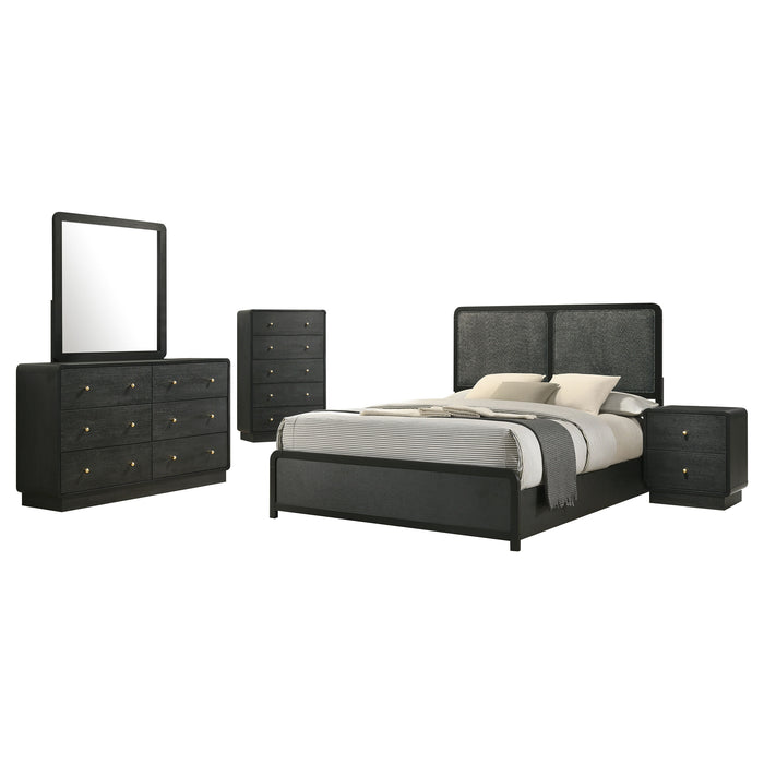 Cavelle 5-piece Eastern King Bedroom Set Black