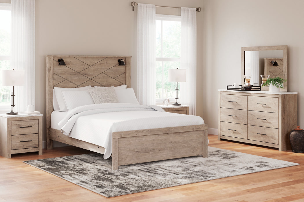 Senniberg Queen Panel Bed with Mirrored Dresser and 2 Nightstands